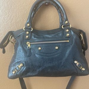 Balenciaga Town Giant Gold Studs